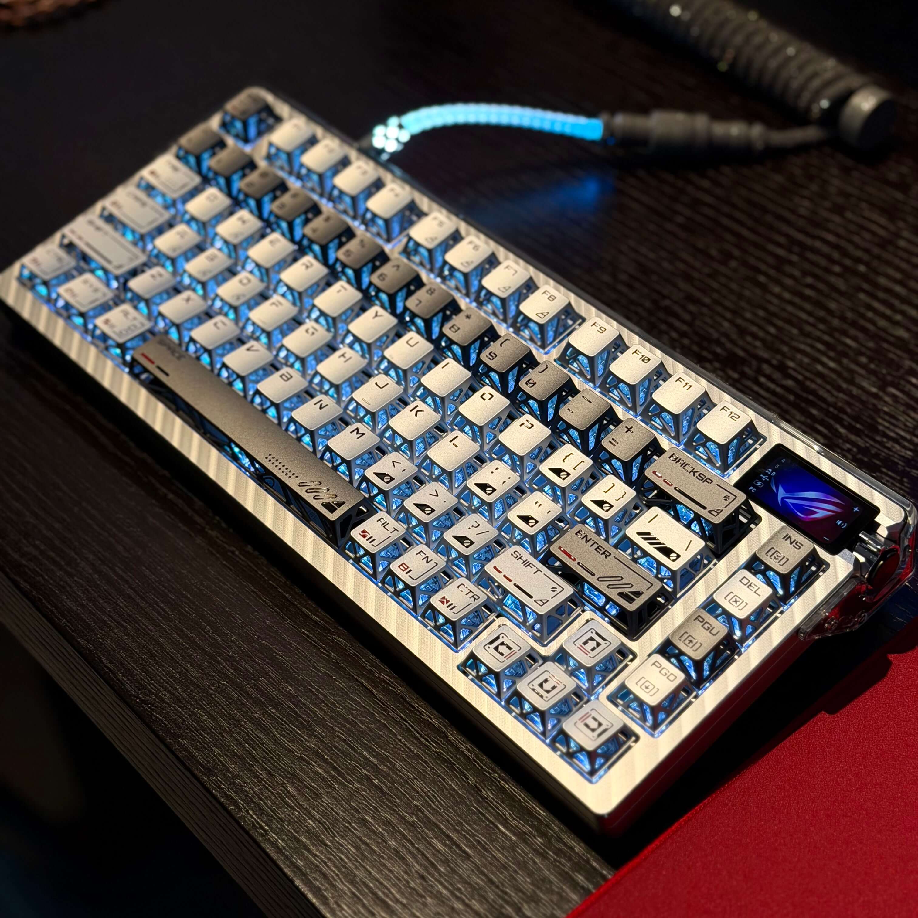 Metal Hollow Keycaps Set